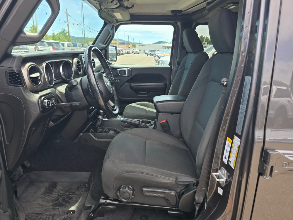 Thumbnail: 2020 Jeep Gladiator - 8