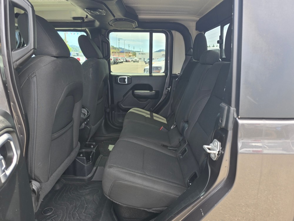 Thumbnail: 2020 Jeep Gladiator - 10
