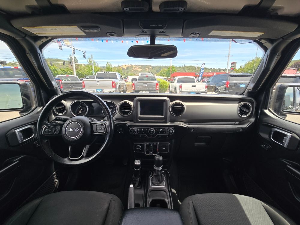 Thumbnail: 2020 Jeep Gladiator - 11