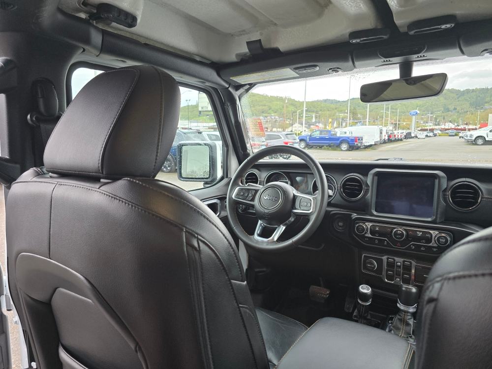 Thumbnail: 2023 Jeep Gladiator - 2