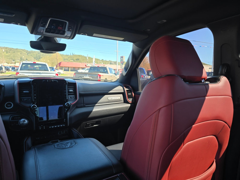 Thumbnail: 2019 RAM 1500 - 19