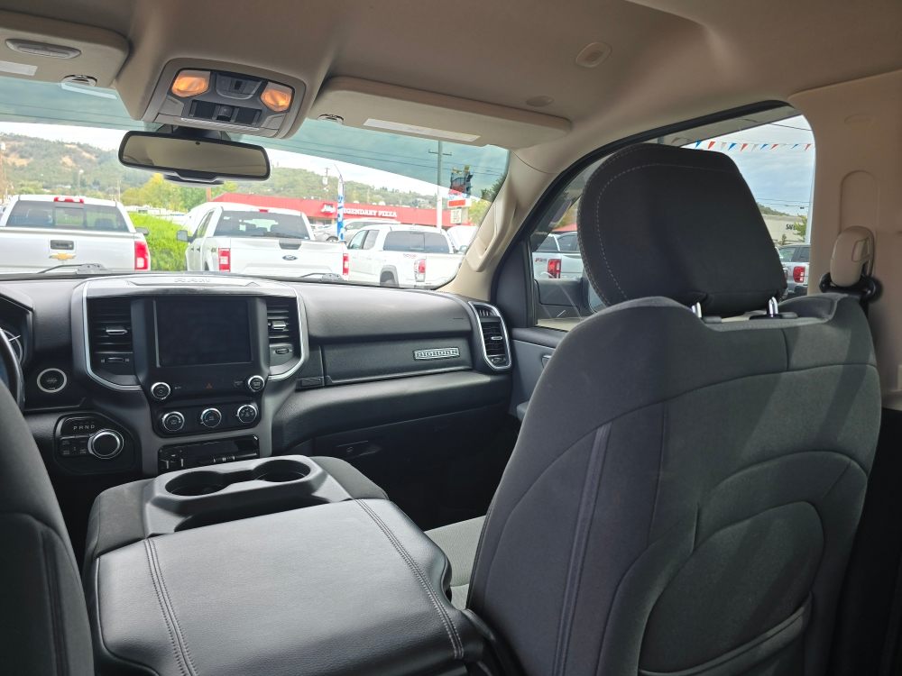 Thumbnail: 2019 RAM 1500 - 19