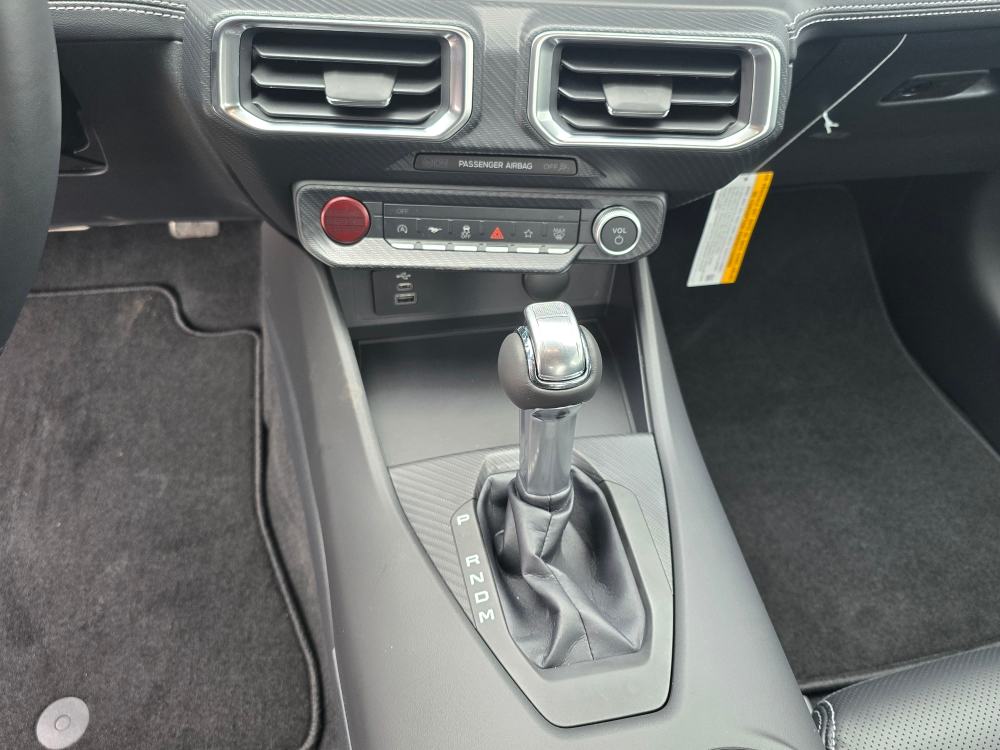 2025 Ford Mustang GT Premium 11