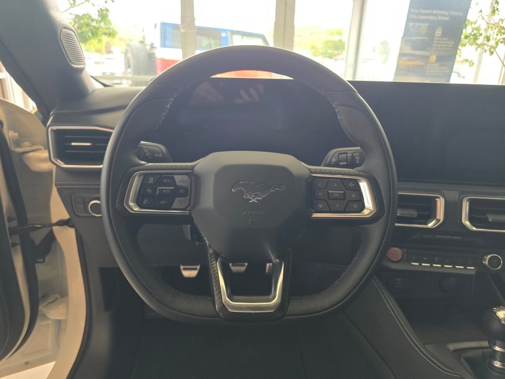 Thumbnail: 2025 Ford Mustang - 2