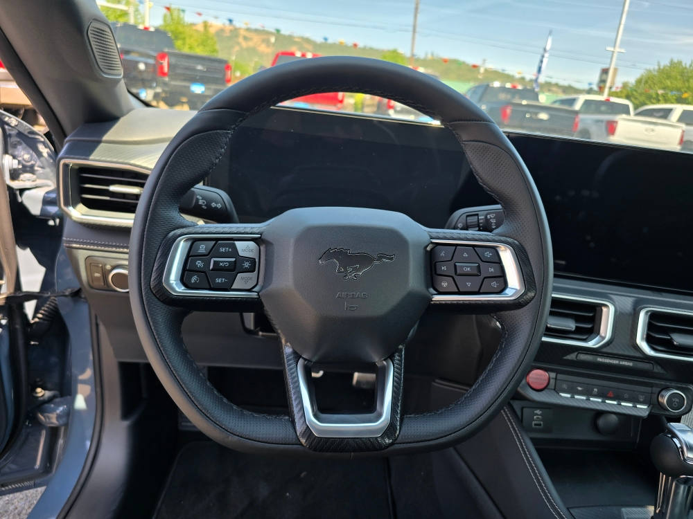 Thumbnail: 2025 Ford Mustang - 8