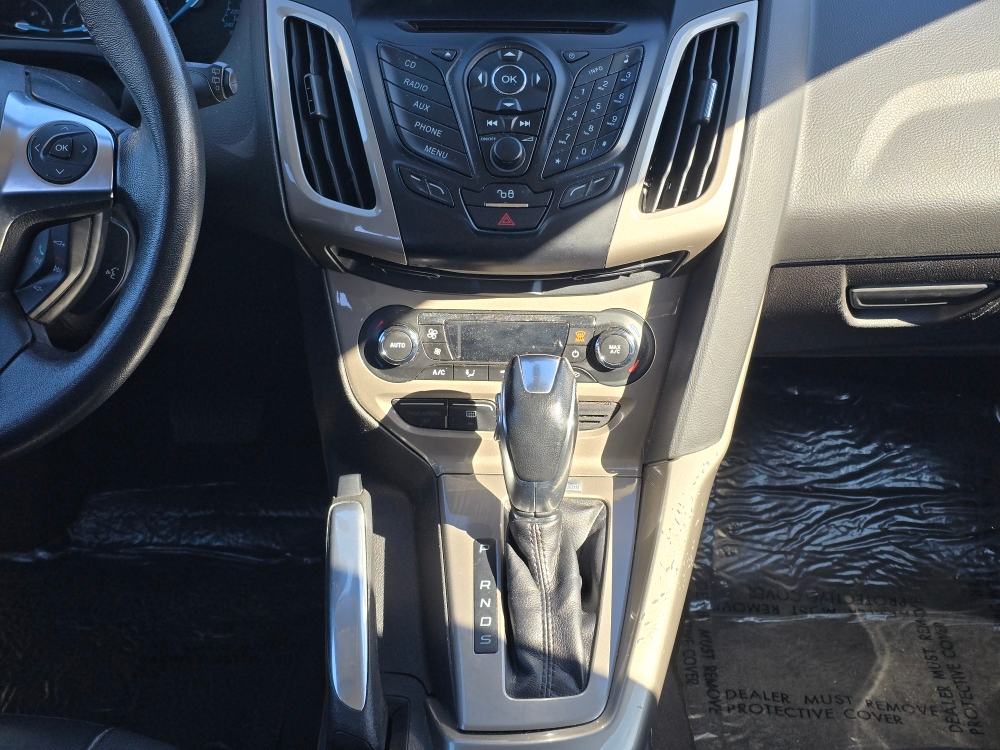 Thumbnail: 2012 Ford Focus - 13