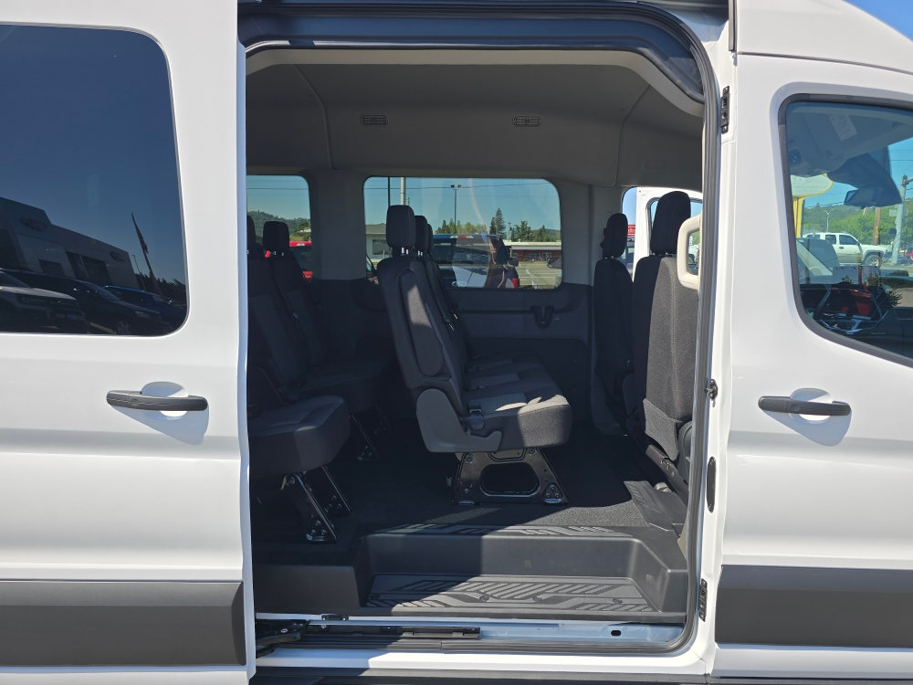 Thumbnail: 2026 Ford Transit Series - 10