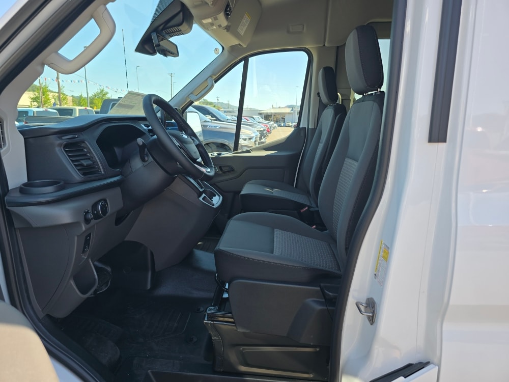 Thumbnail: 2026 Ford Transit Series - 9