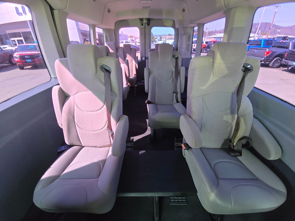 Thumbnail: 2018 Ford Transit Series - 20