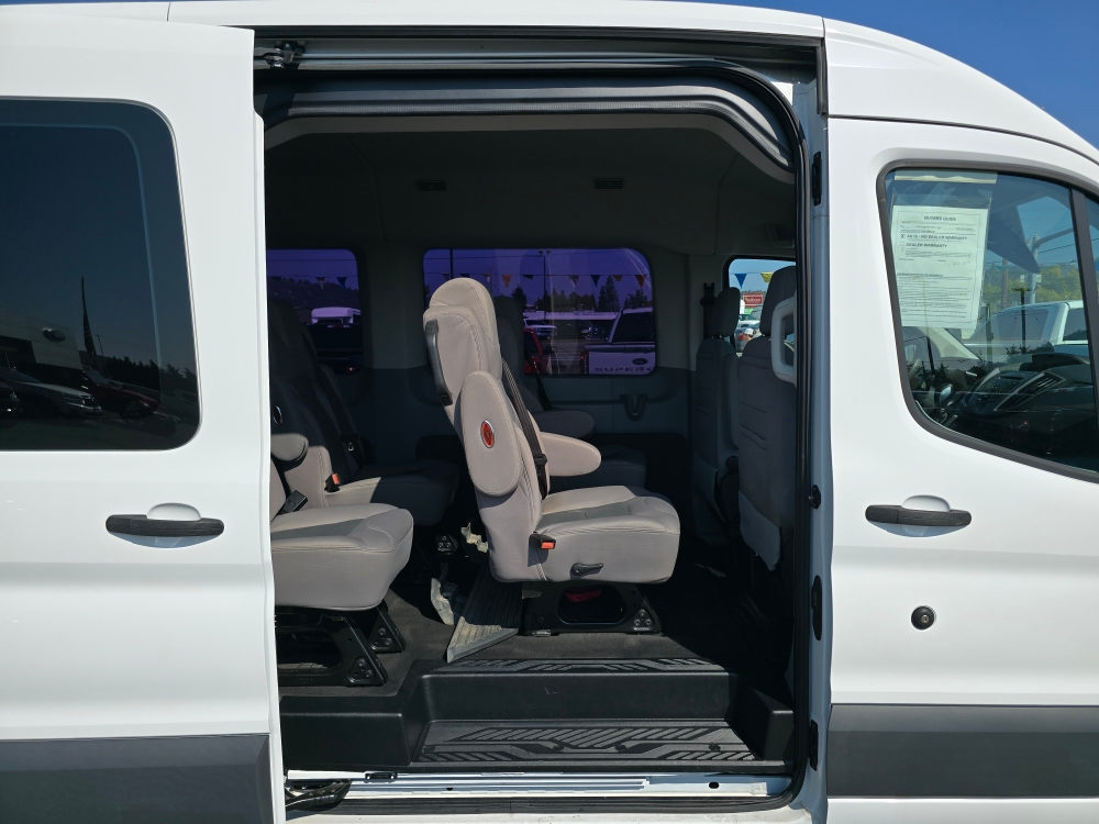 Thumbnail: 2018 Ford Transit Series - 2
