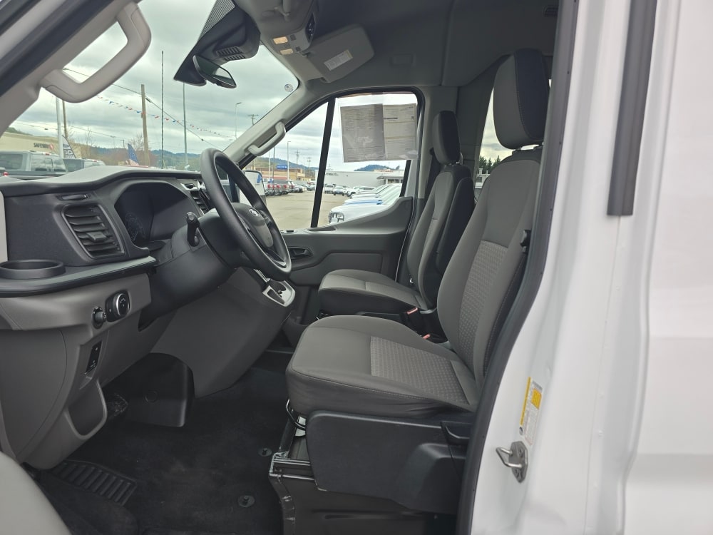 Thumbnail: 2024 Ford Transit Series - 8