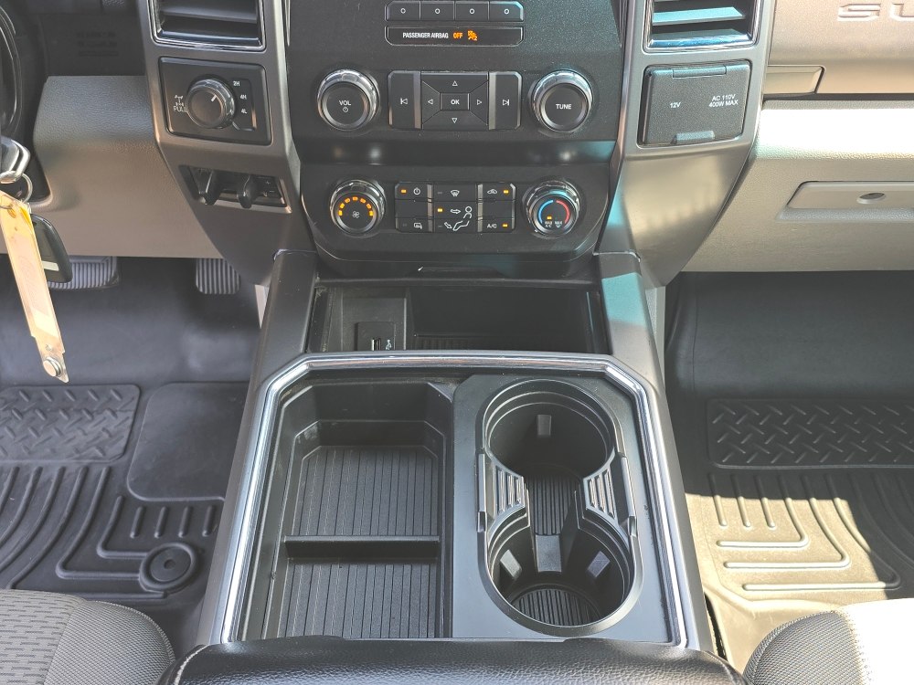 Thumbnail: 2019 Ford F-350 - 12