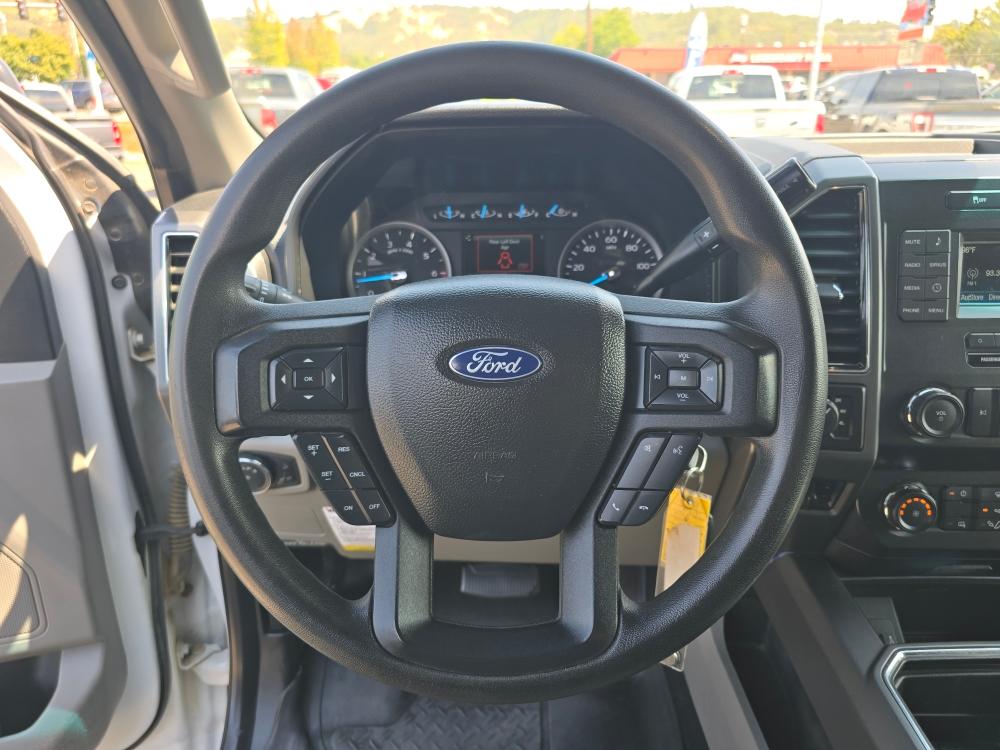 Thumbnail: 2019 Ford F-350 - 6