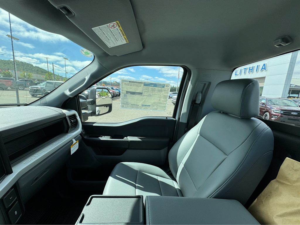 Thumbnail: 2024 Ford F-450 - 17