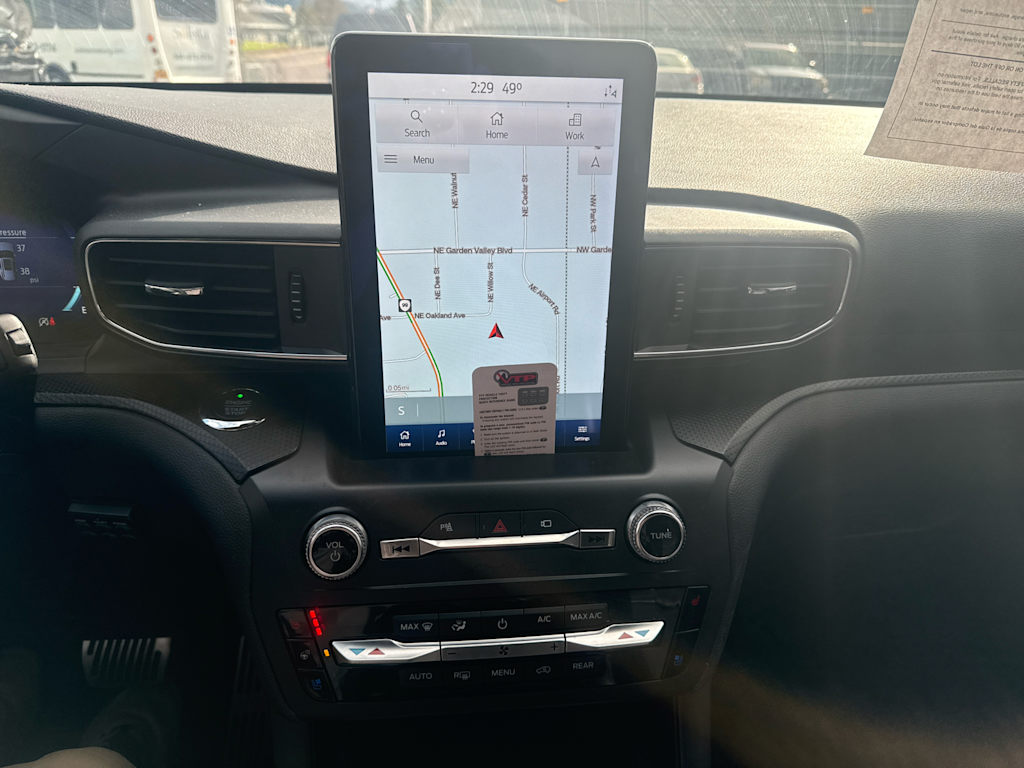 Thumbnail: 2020 Ford Explorer - 7