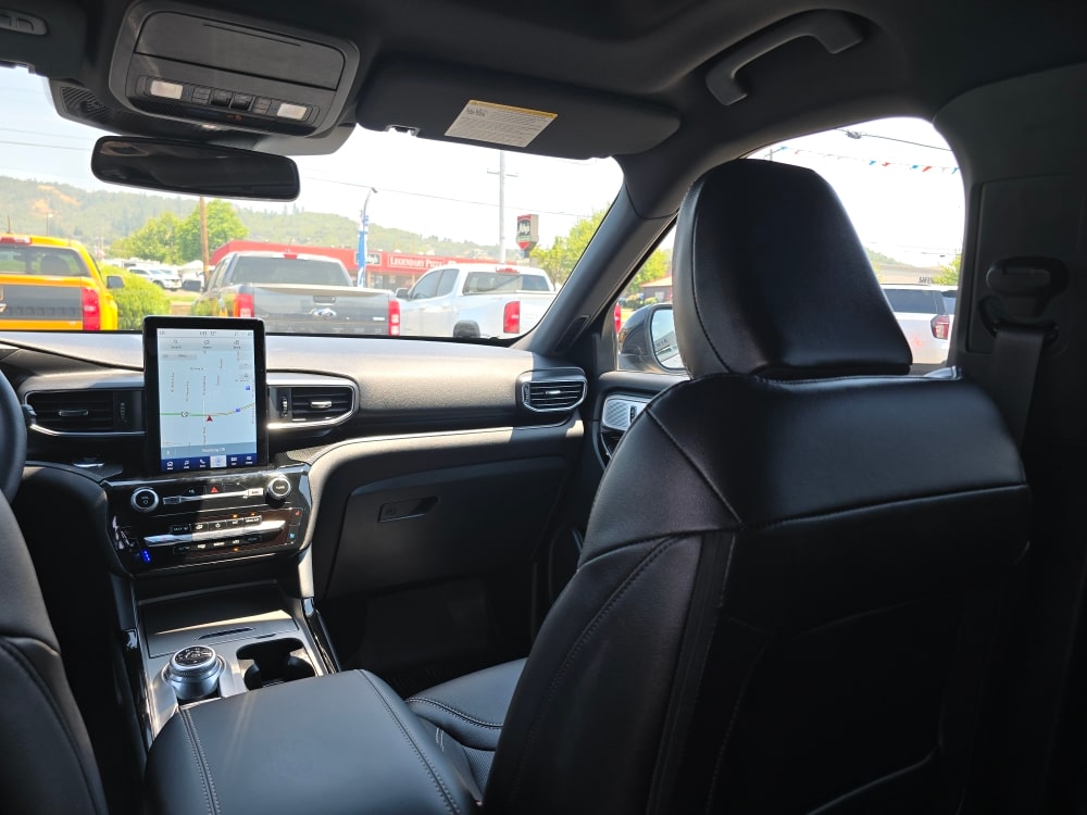 Thumbnail: 2023 Ford Explorer - 9