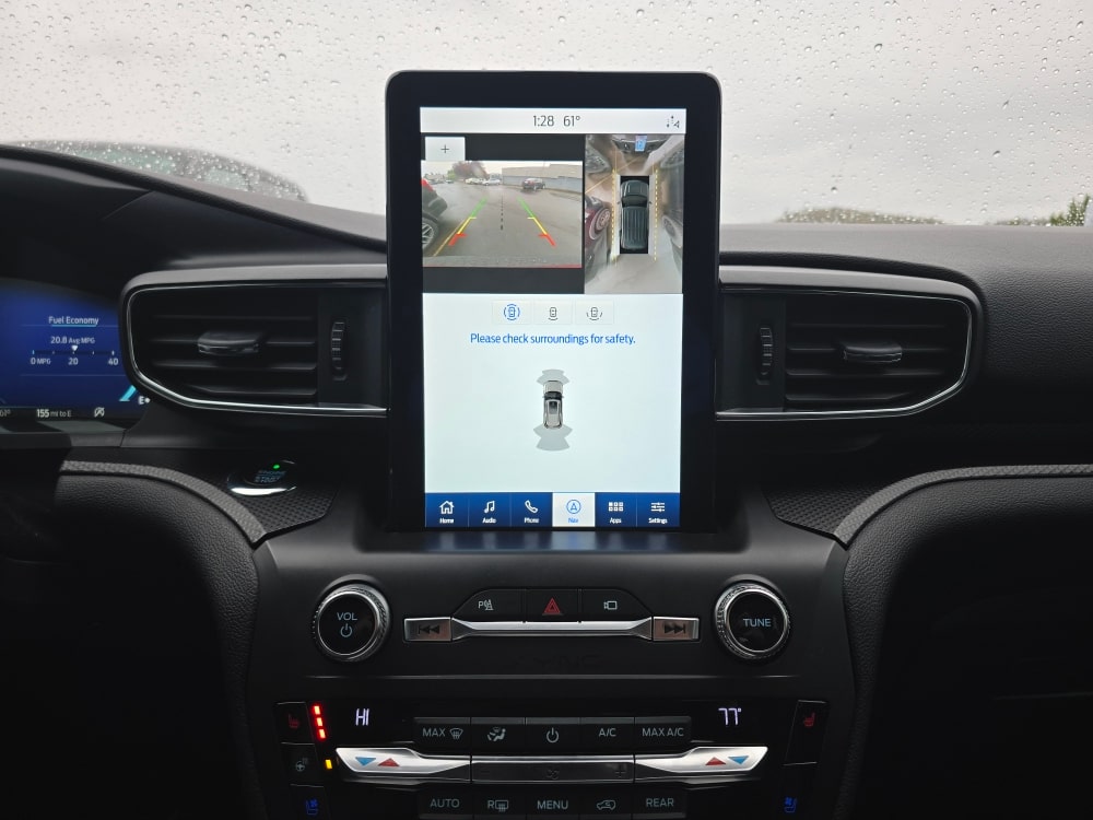 Thumbnail: 2020 Ford Explorer - 12