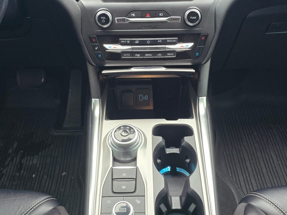 Thumbnail: 2020 Ford Explorer - 13