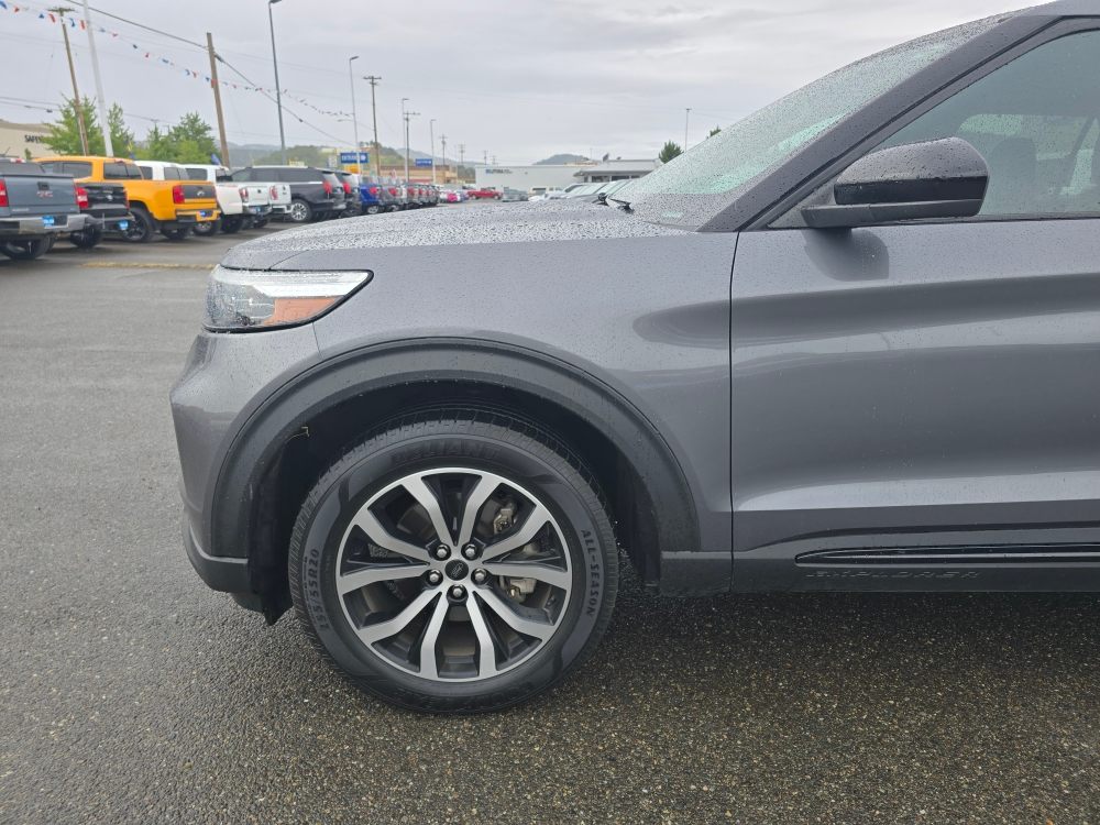 Thumbnail: 2022 Ford Explorer - 20