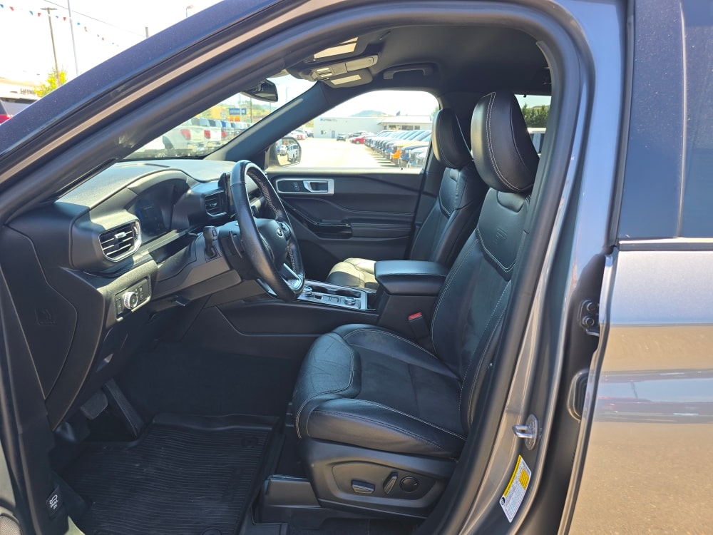 Thumbnail: 2022 Ford Explorer - 9
