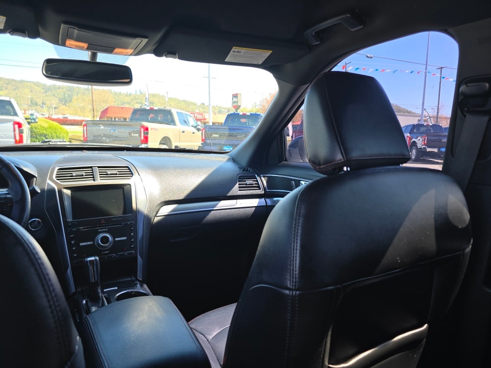 Thumbnail: 2018 Ford Explorer - 10