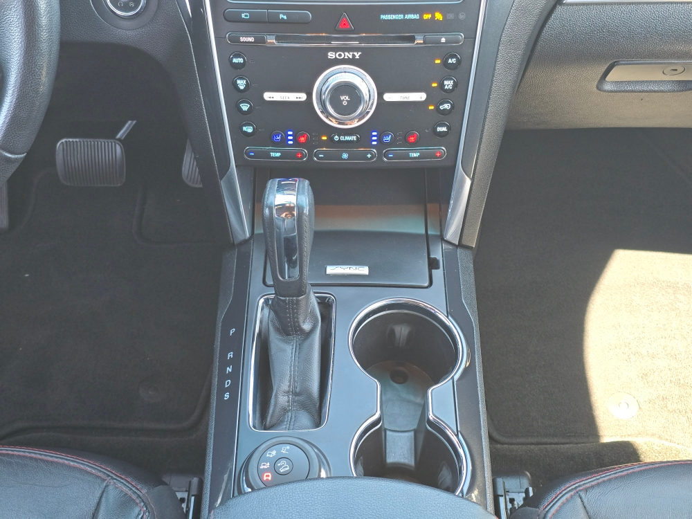 Thumbnail: 2017 Ford Explorer - 14