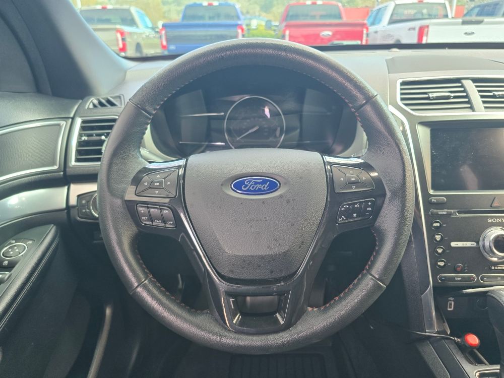 Thumbnail: 2018 Ford Explorer - 7