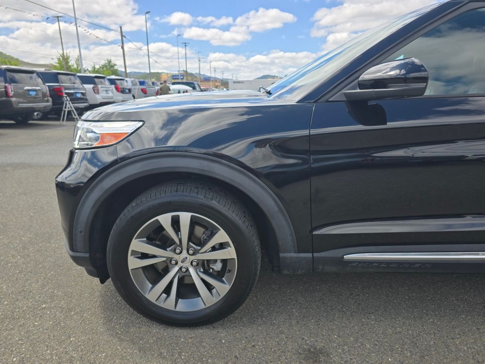 Thumbnail: 2020 Ford Explorer - 7