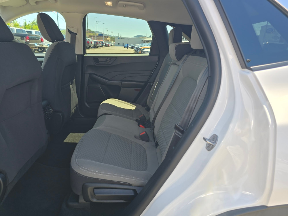 Thumbnail: 2022 Ford Escape - 10