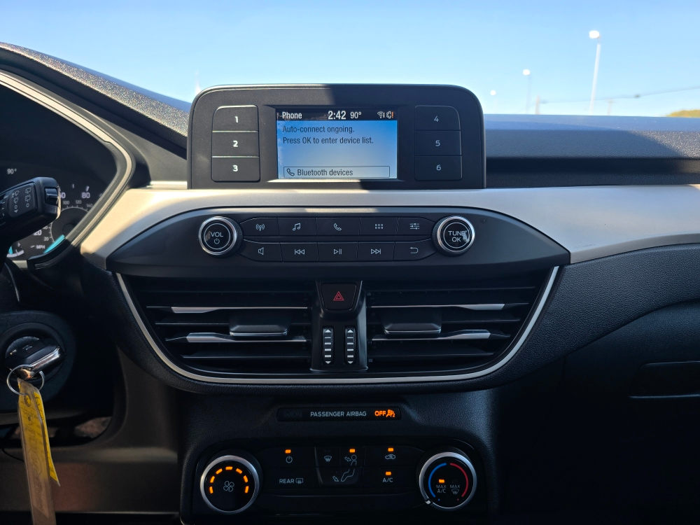 Thumbnail: 2022 Ford Escape - 12