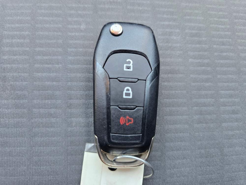 Thumbnail: 2022 Ford Escape - 16