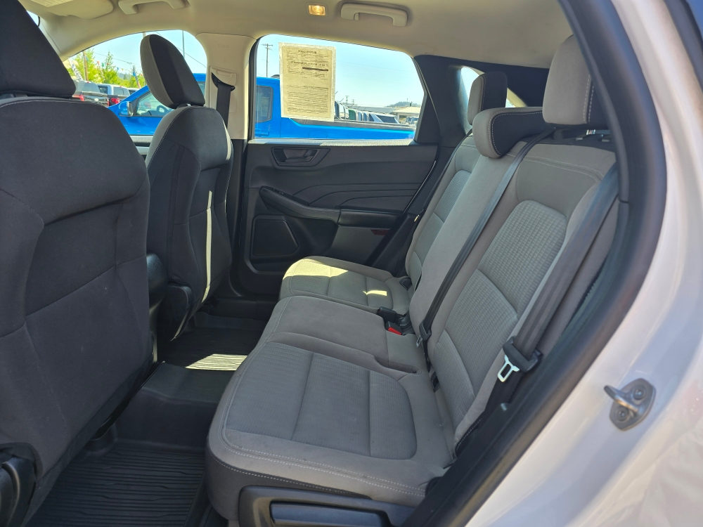 Thumbnail: 2022 Ford Escape - 10