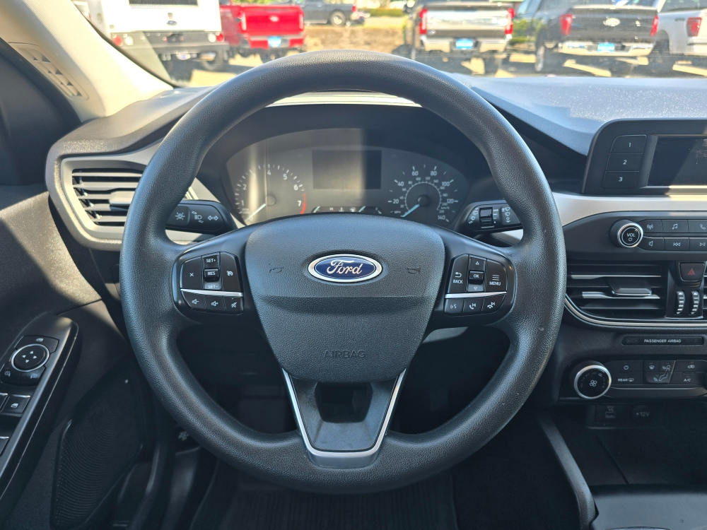 Thumbnail: 2022 Ford Escape - 7