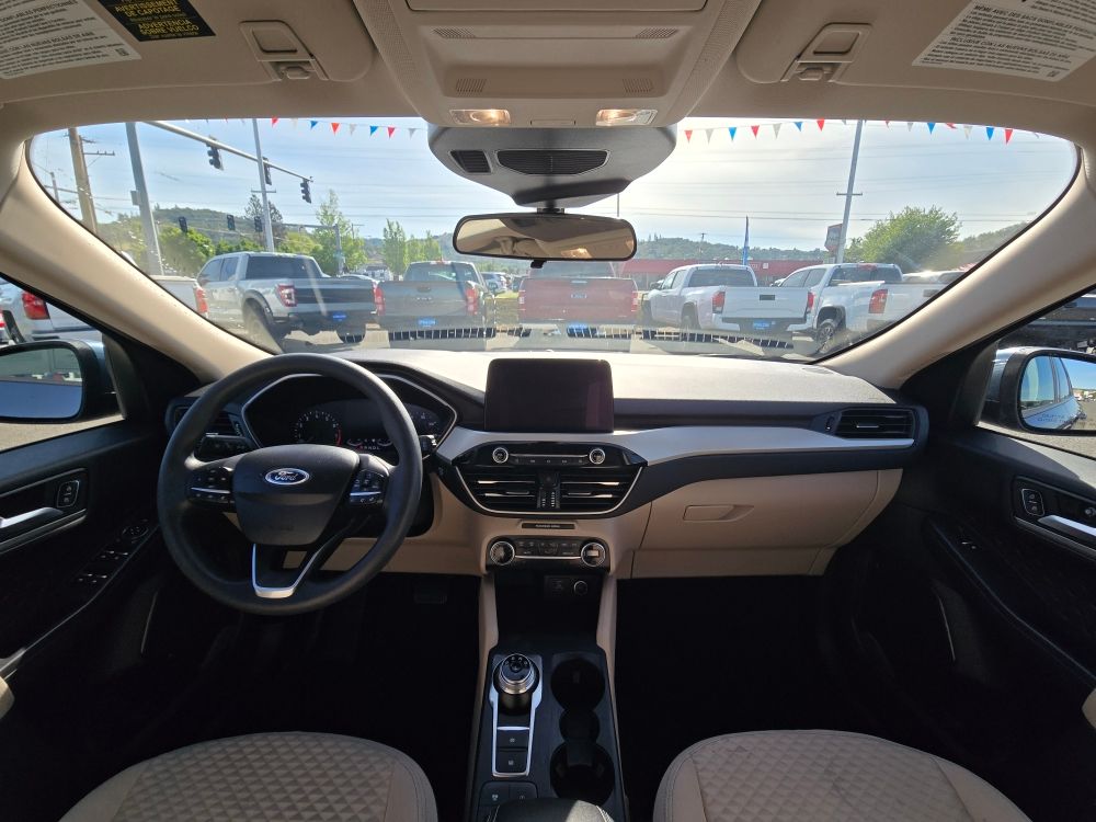 Thumbnail: 2020 Ford Escape - 12