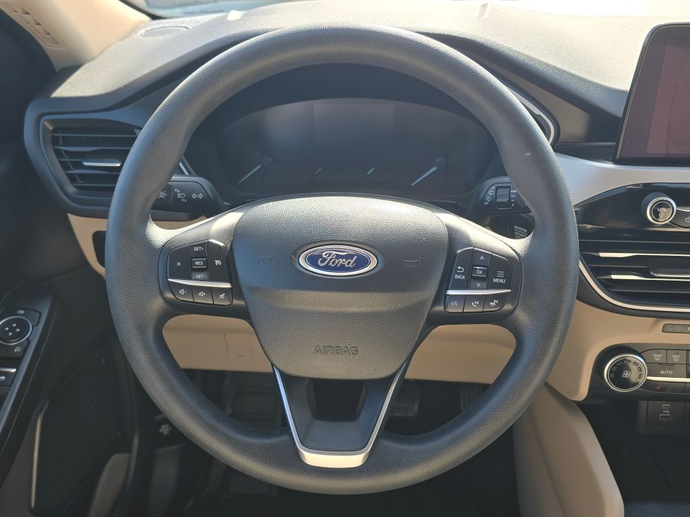 Thumbnail: 2020 Ford Escape - 8