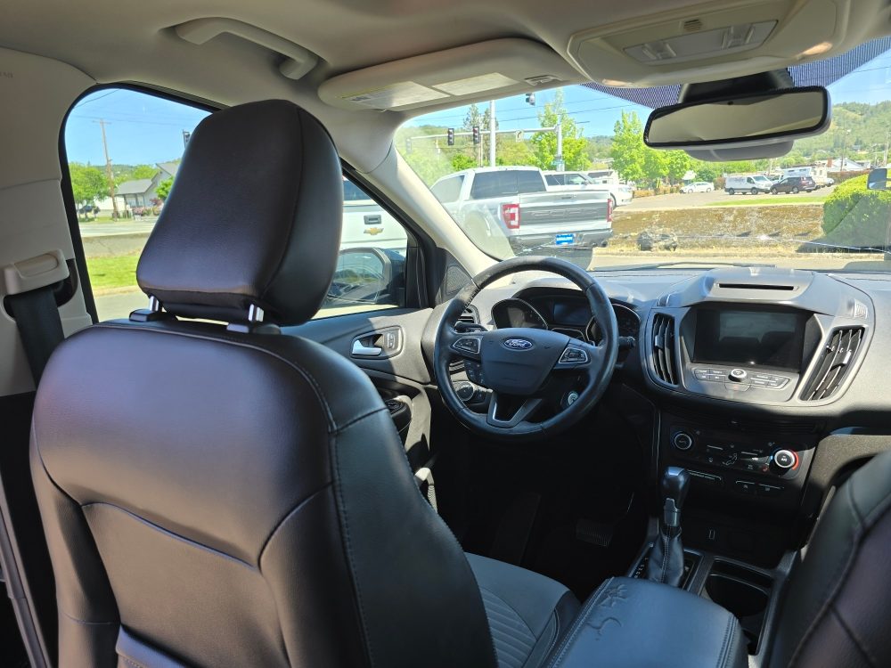 Thumbnail: 2018 Ford Escape - 2