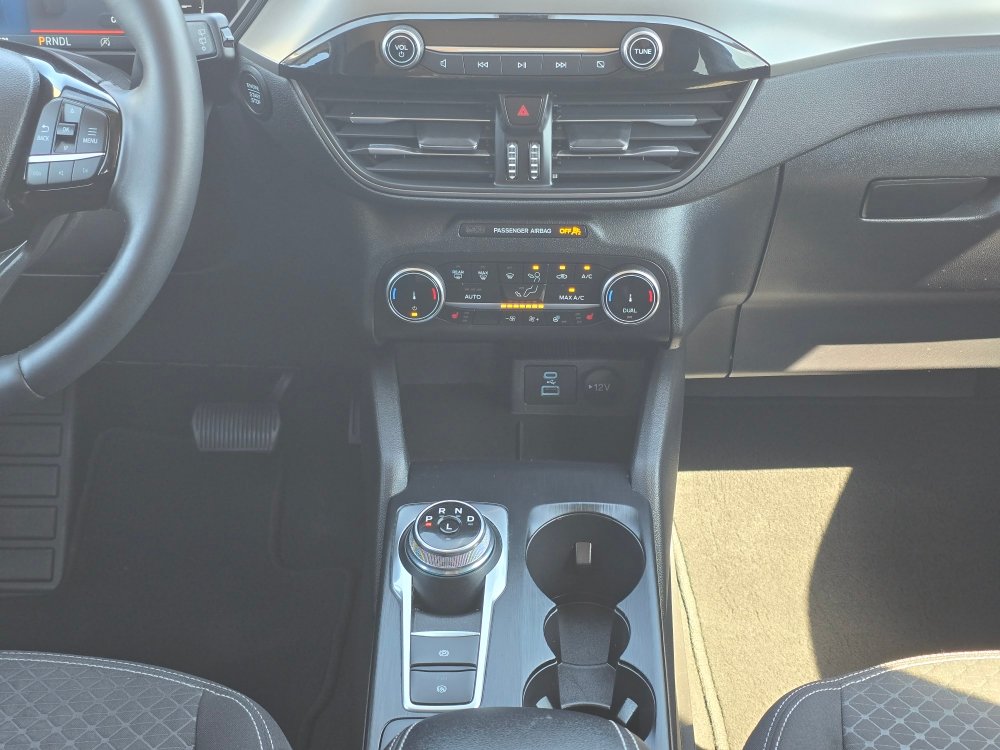 Thumbnail: 2023 Ford Escape - 18