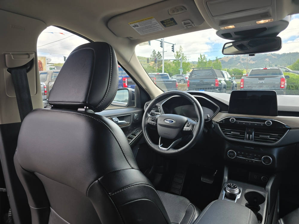 Thumbnail: 2020 Ford Escape - 2