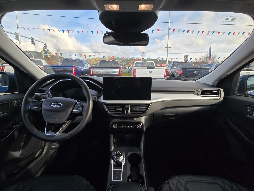 Thumbnail: 2023 Ford Escape - 11