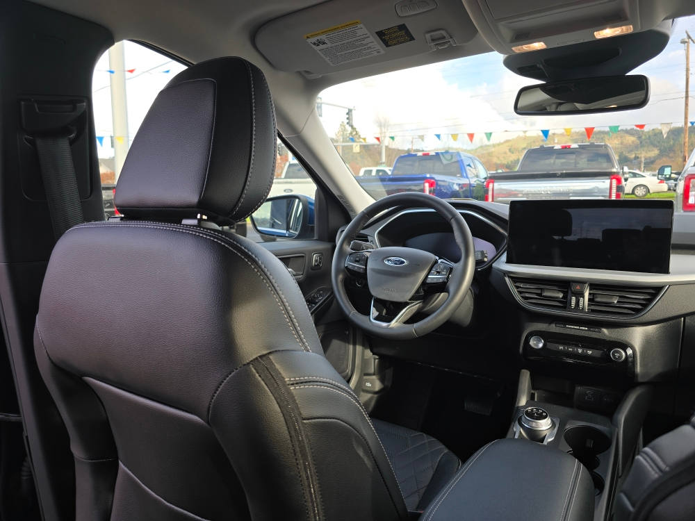 Thumbnail: 2023 Ford Escape - 2