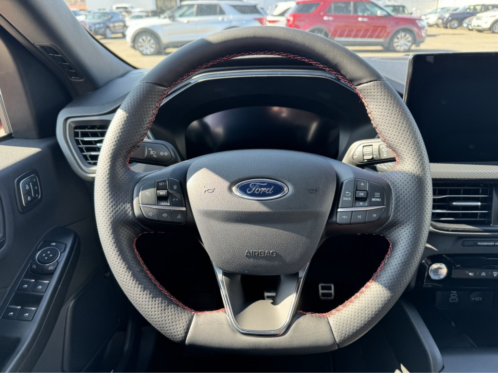 2024 Ford Escape ST-Line Select 9