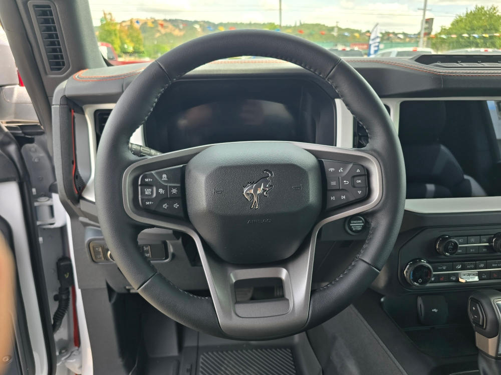 Thumbnail: 2025 Ford Bronco - 8