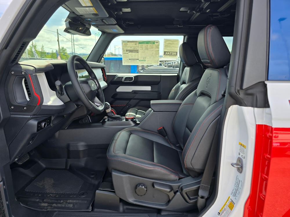 Thumbnail: 2025 Ford Bronco - 9