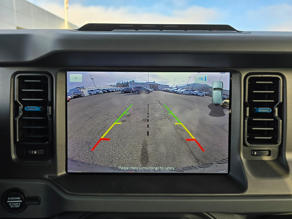 2024 Ford Bronco Black Diamond 22