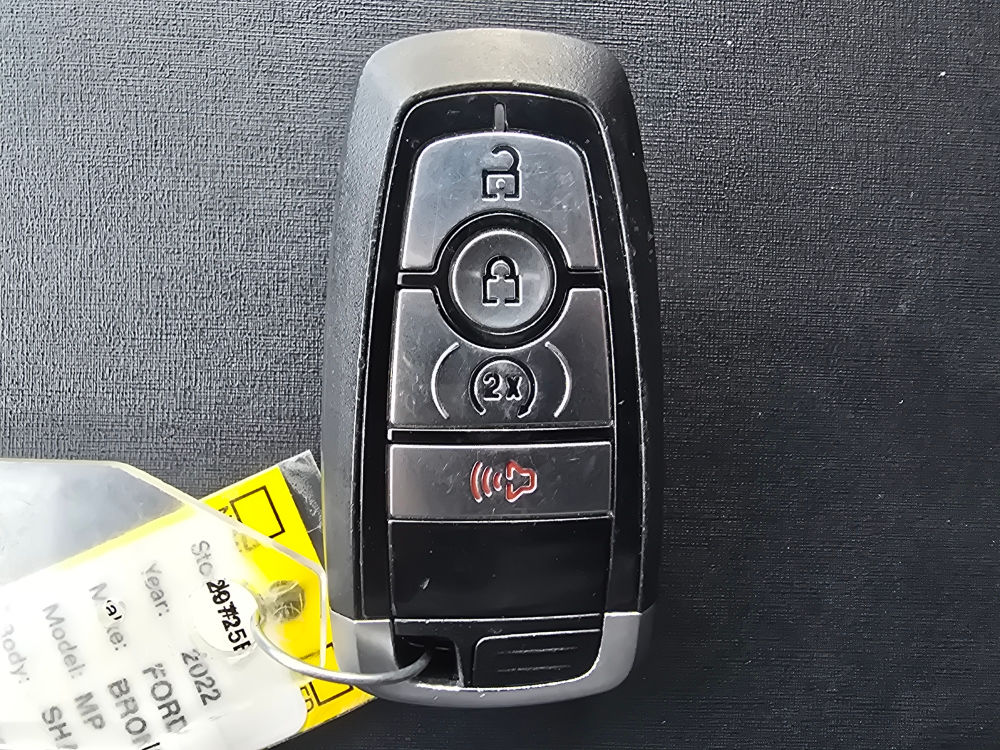 Thumbnail: 2022 Ford Bronco - 14