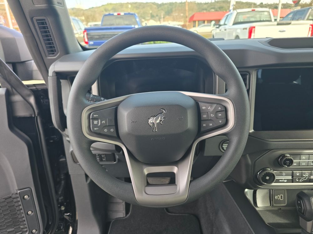 Thumbnail: 2026 Ford Bronco - 7