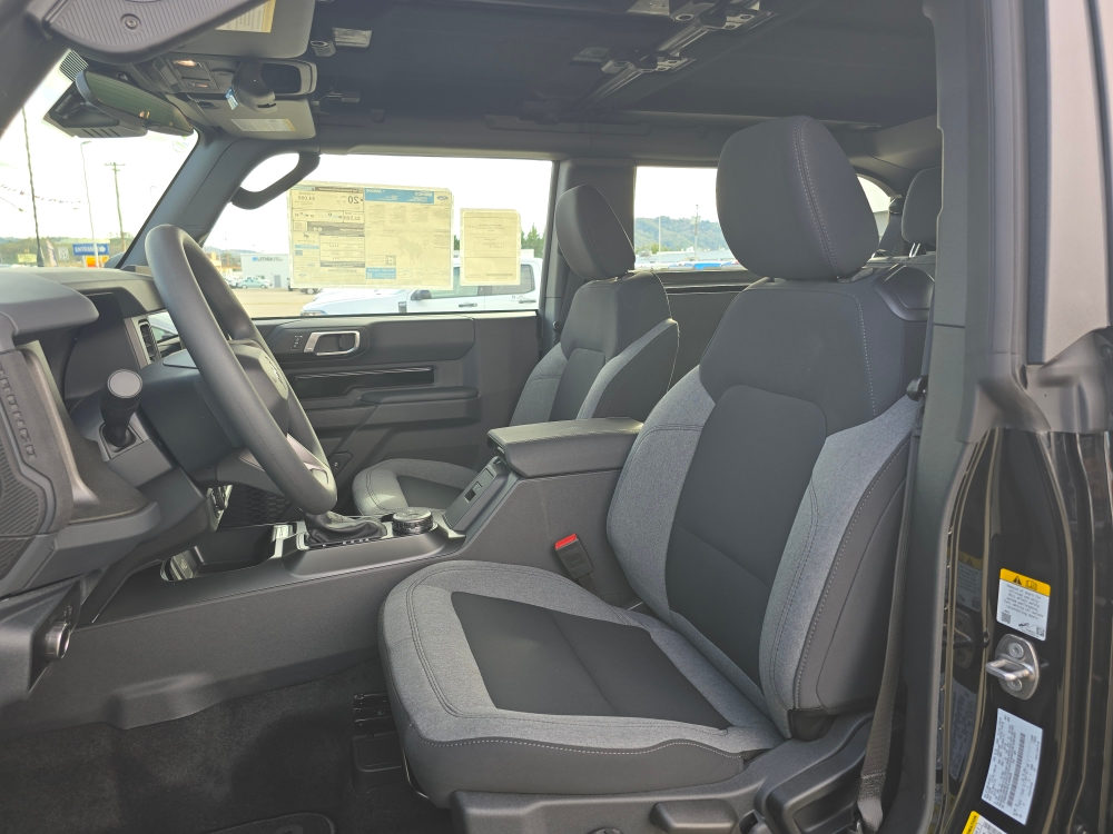 Thumbnail: 2026 Ford Bronco - 9