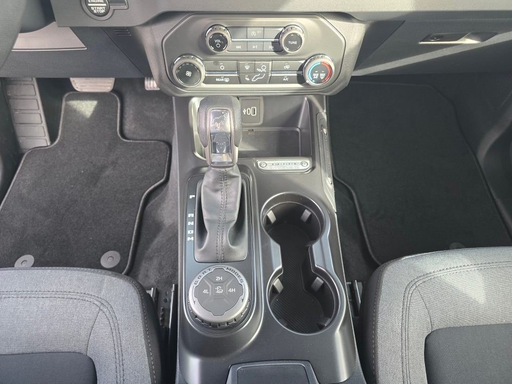 Thumbnail: 2026 Ford Bronco - 12