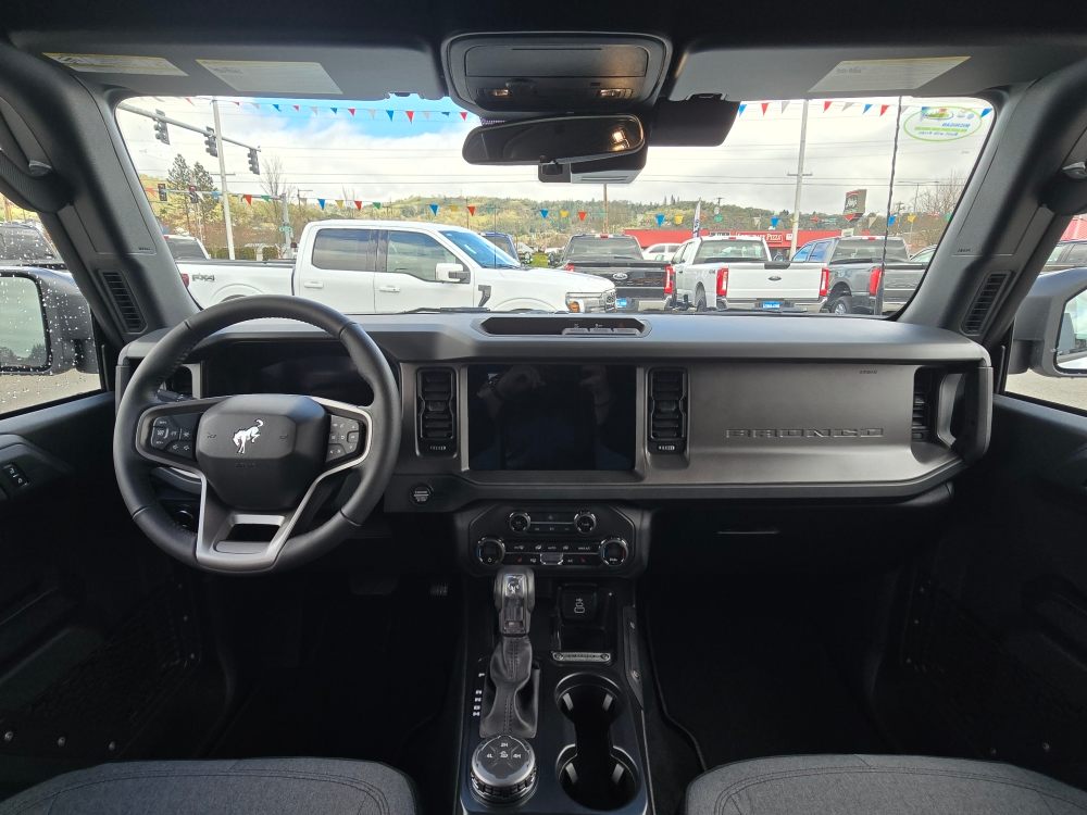 Thumbnail: 2026 Ford Bronco - 12