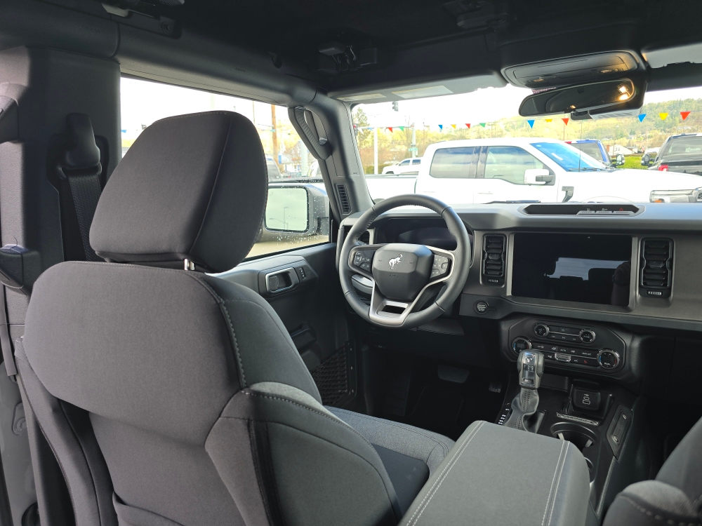 Thumbnail: 2026 Ford Bronco - 2